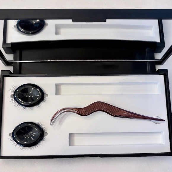 Lashify Control Kit – The Starter System - Picture 1 of 3